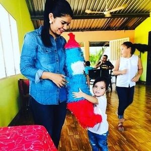 Meet your Posher, Pamela